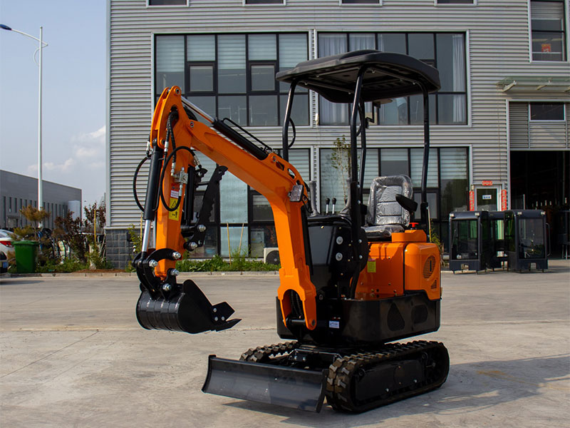 小型挖掘機(jī)行業(yè)迎來(lái)發(fā)展新契機(jī)